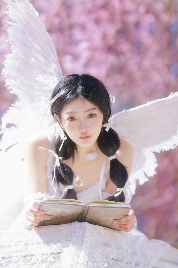 九品芝麻官